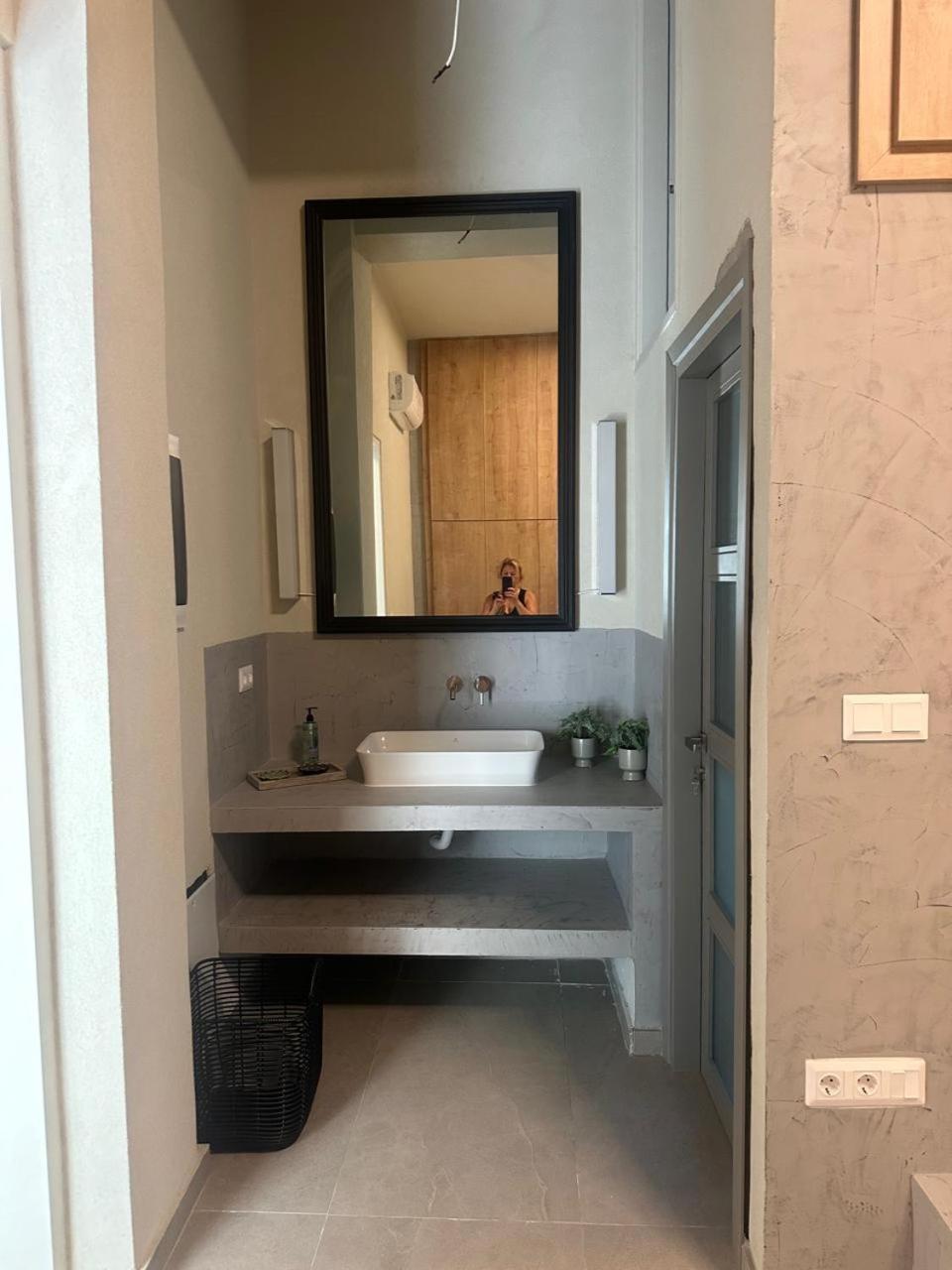 Apartment Lemontrees Residences Rhodes City