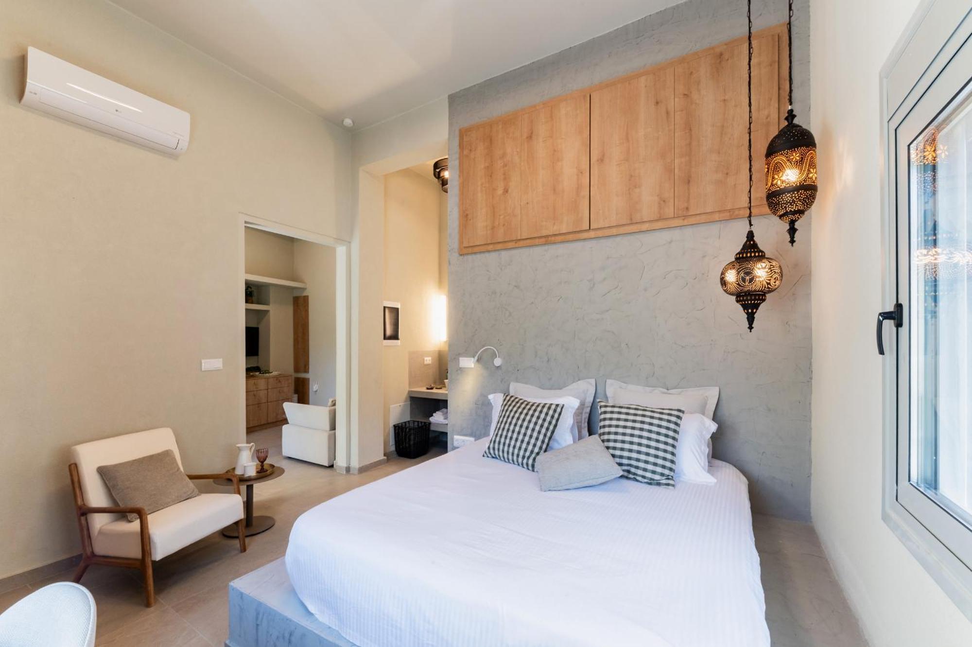 Lemontrees Residences *